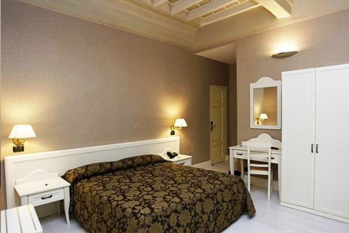 Bed and Breakfast Palazzo Riario Viterbo Esterno foto